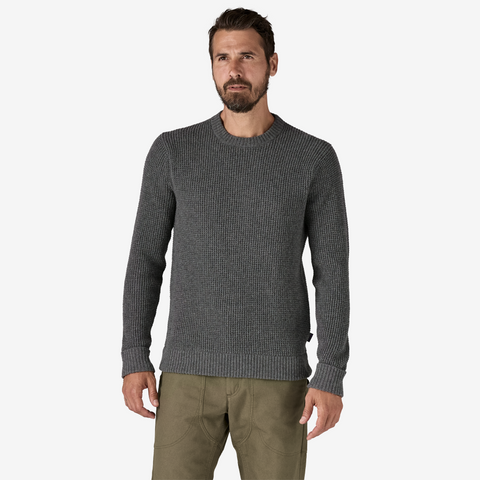 Model is 190cm wearing a size medium